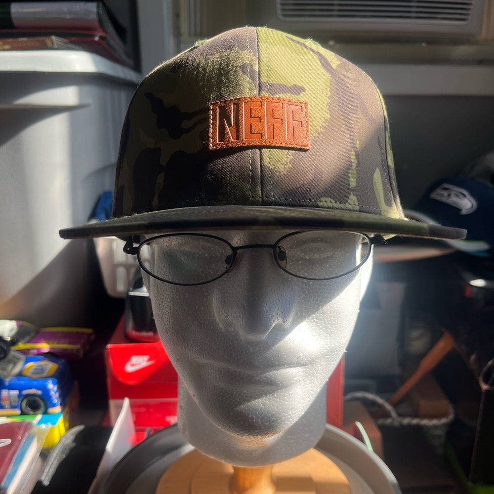 NEFF Green & Grey Camo Hat Snapback Camouflage Cap With A Raised Logo Patch NWT